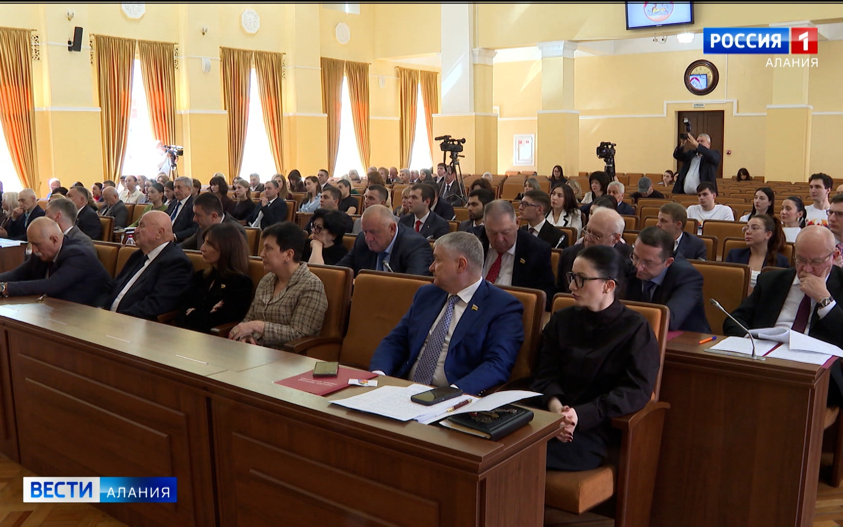 Роль студенческой науки в инновационном развитии республики стала главной темой на парламентских слушаниях