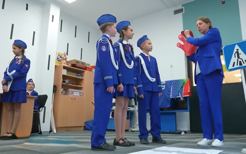 Безопасность дорожного движения  (олимпиада «Безопасные дороги») + дороги к школам. Нацпроект «Инфраструктура для жизни»
