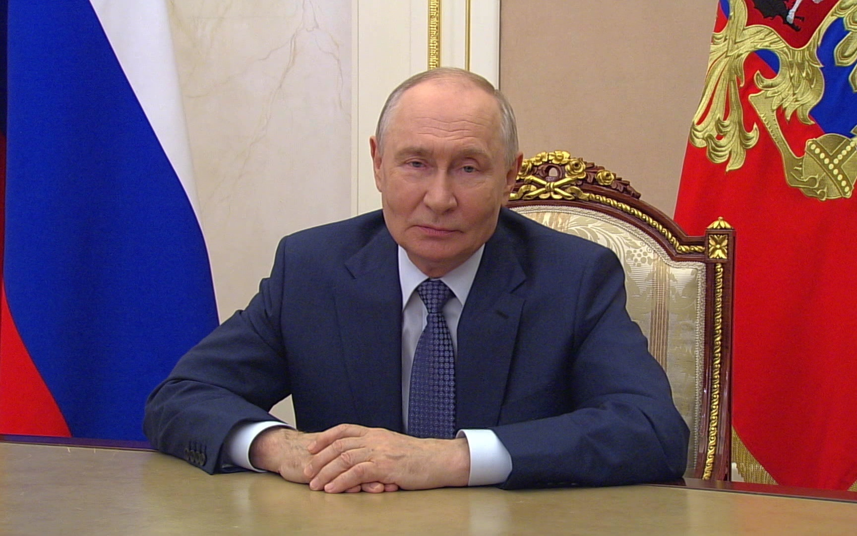 Владимир Путин поздравил аграриев с праздником: Россия укрепляет лидирующие позиции в сельском хозяйстве