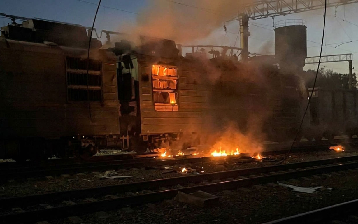 Удары по логистике ВСУ и ТЭЦ в Киеве приводят к блэкаутам и перебоям с водой
