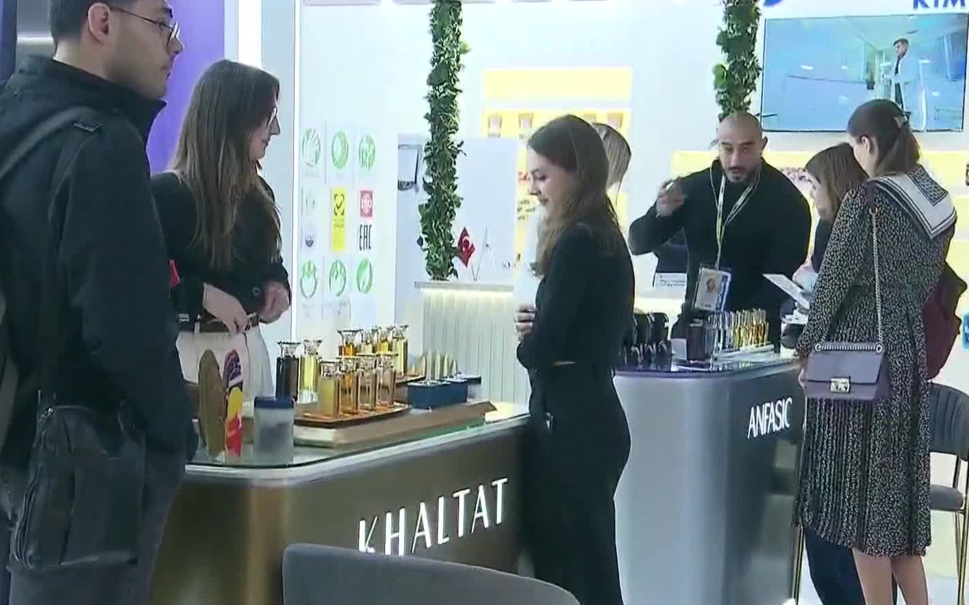 В "Крокус экспо" сегодня представители индустрии красоты со всего мира