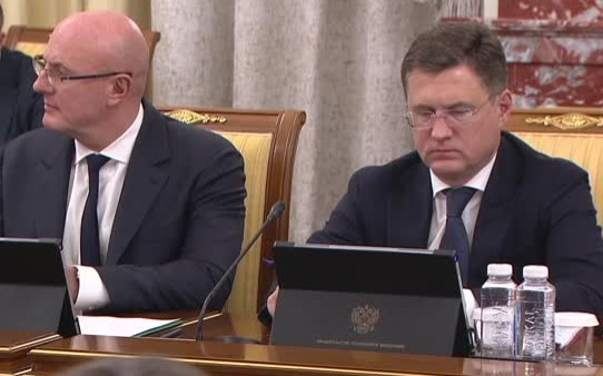 Кабмин выделит 5 миллиардов рублей на госфонд зерна и расширит список стратегических лекарств