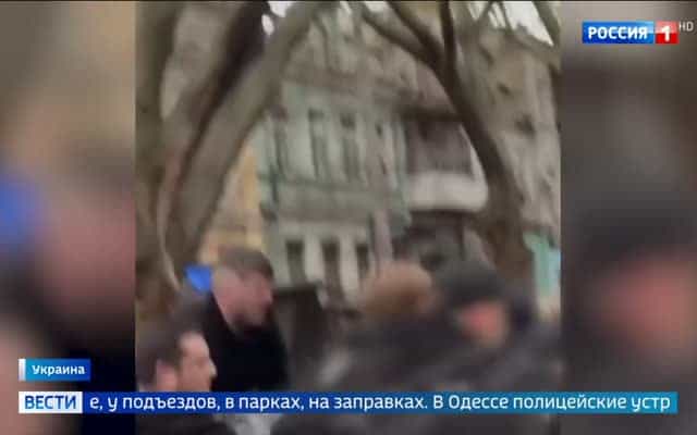 Военкоматы Украины: погоня за семьей в Одессе закончилась задержанием родителей