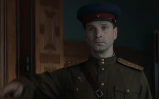 Расследование под угрозой: тайна предателя в "Художнике"