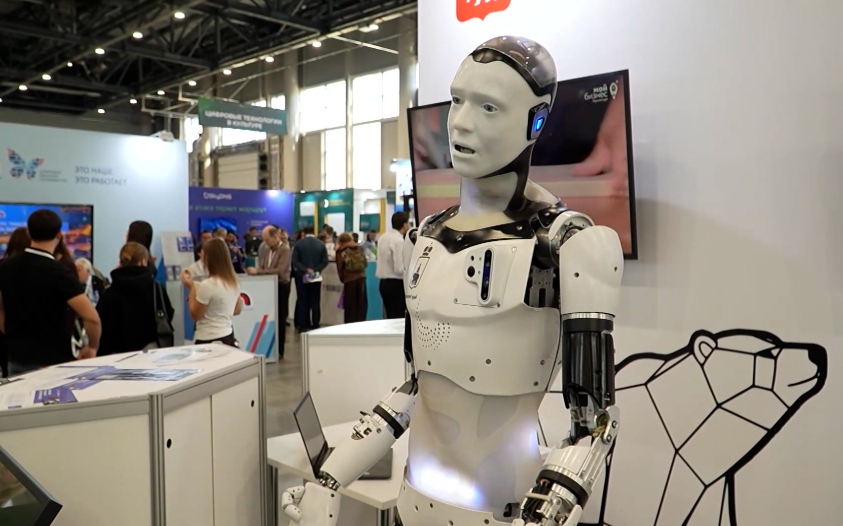 Более 250 IT‑компаний и стартапов представили решения на форуме Kazan Digital Week в столице Татарстана