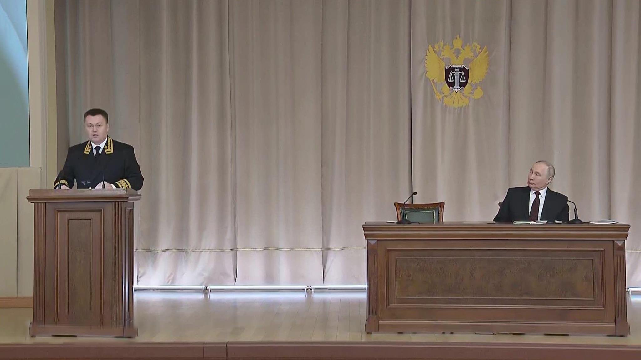 Эфир от 22.02.2026. Английские, испанские, немецкие и французские субтитры