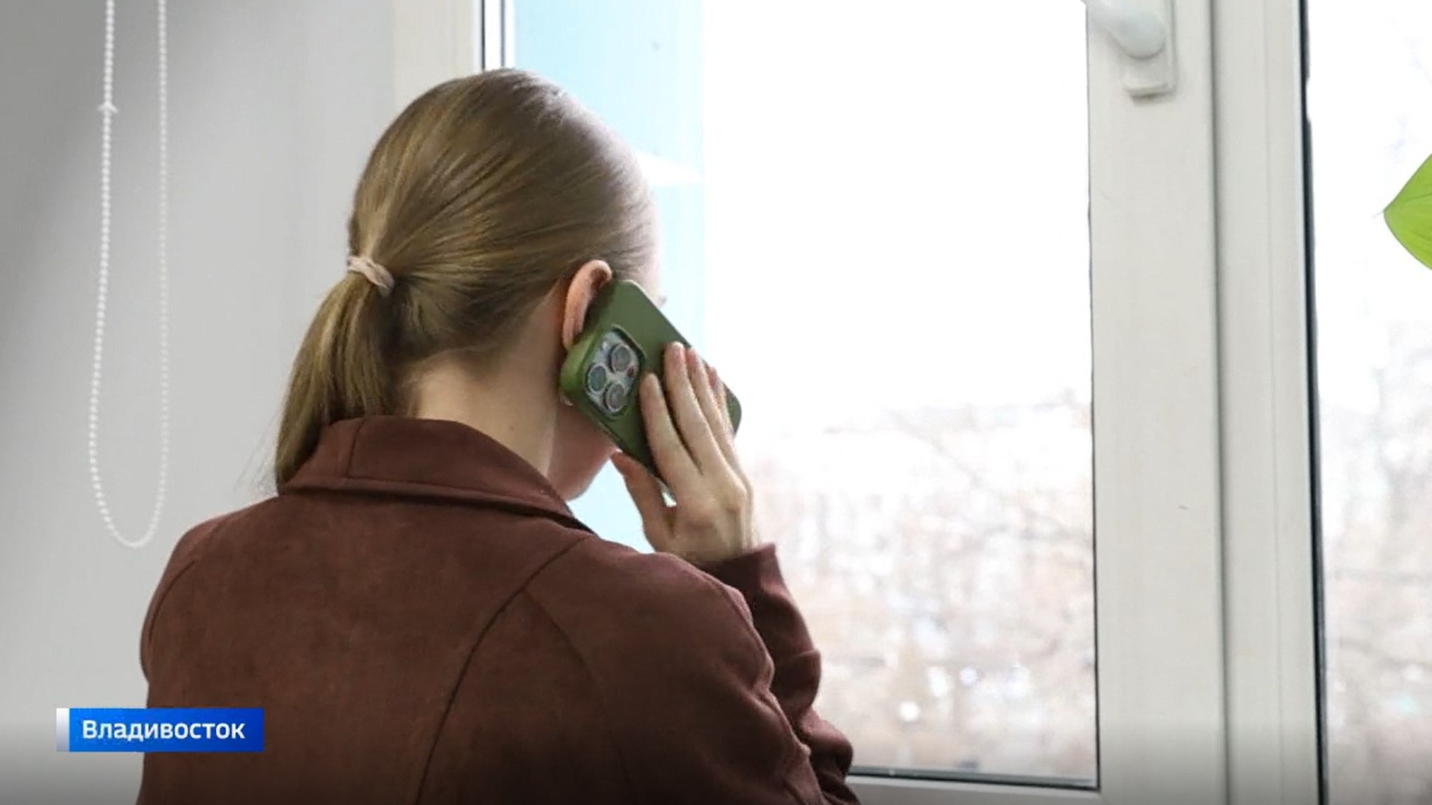 Мошенники обозлились: «смс-бомбинг» выводит из строя телефоны и банковские карты приморцев