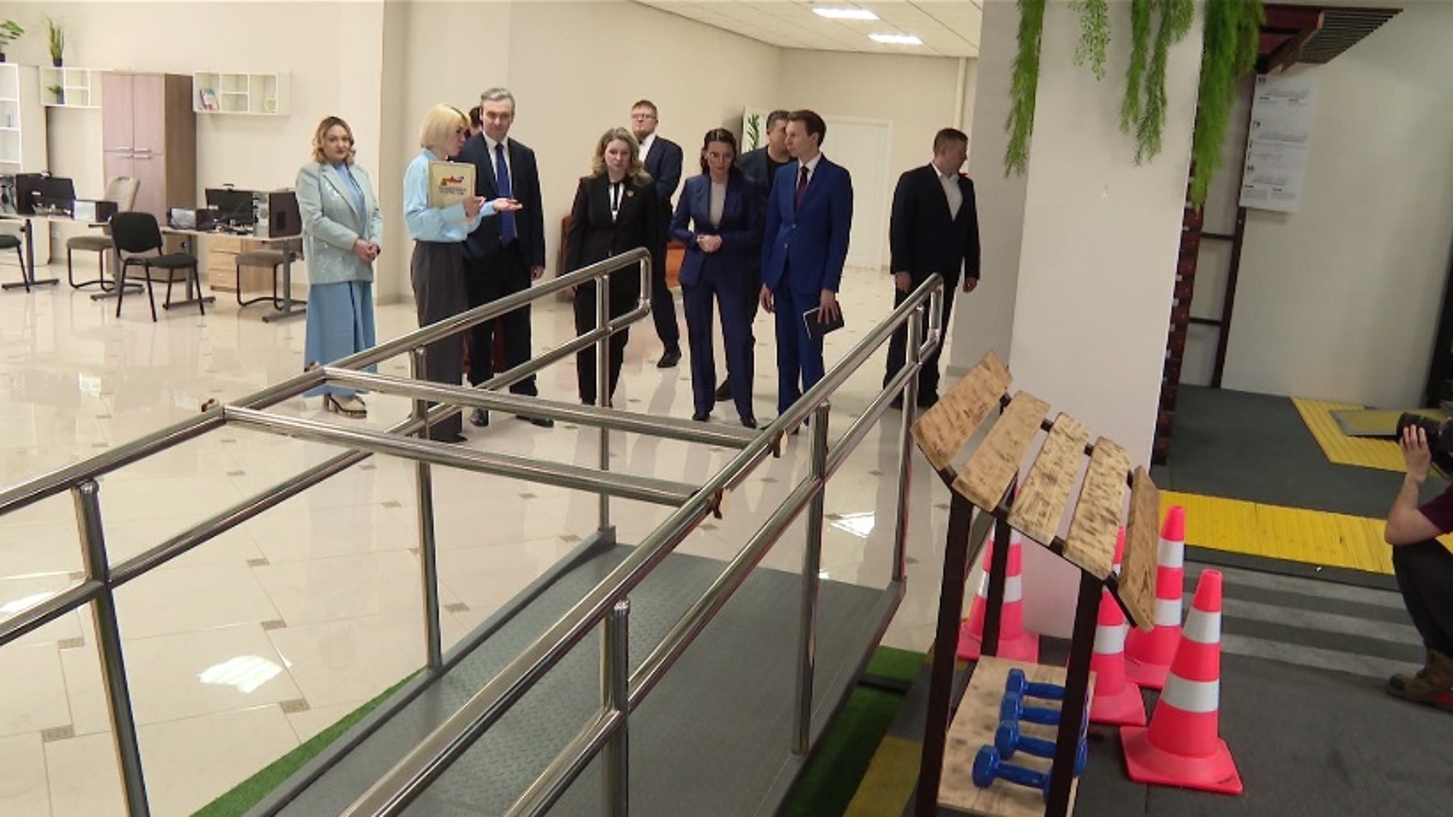 Экспертная группа Госдумы высоко оценила тюменский опыт по соцподдержке семей и участников СВО