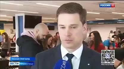 Нижний Новгород в эти дни принимает один из самых масштабных шахматных турниров страны — «Кубок Минина и Пожарского». Жаркие партии, сотни участников и борьба за престижные награды.