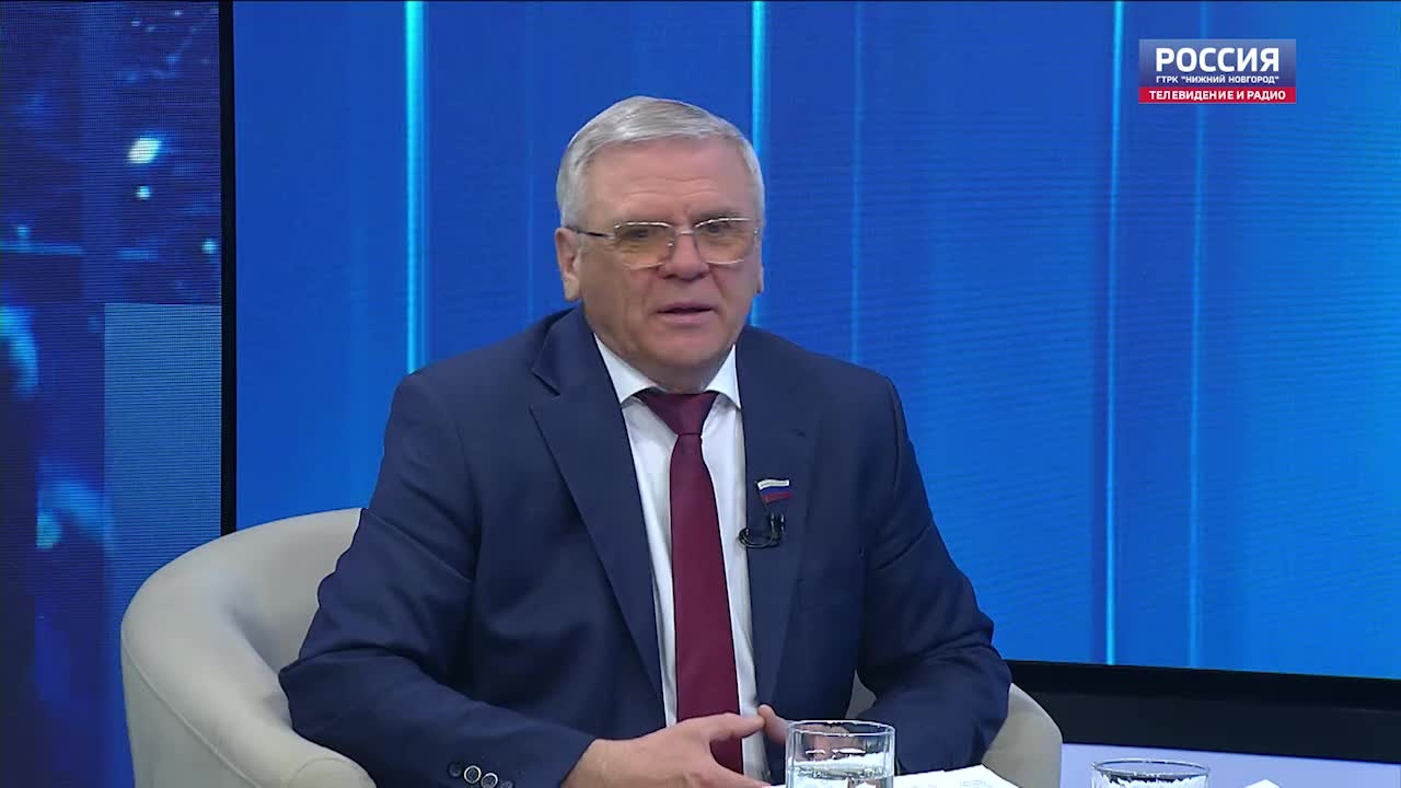 Гость программы  - Евгений Люлин