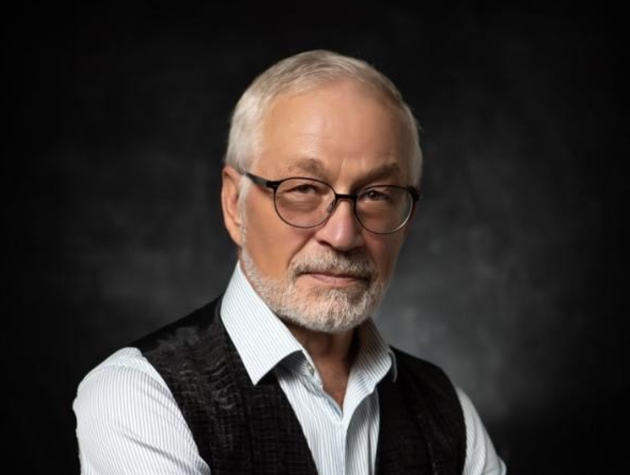 Владимир Яковлев