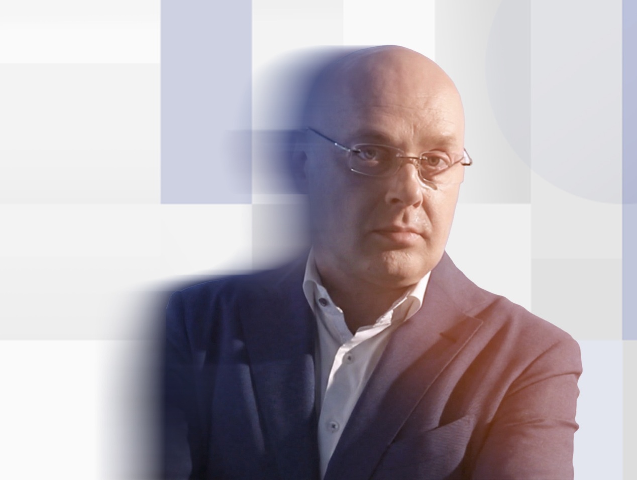 Юлиан Макаров
