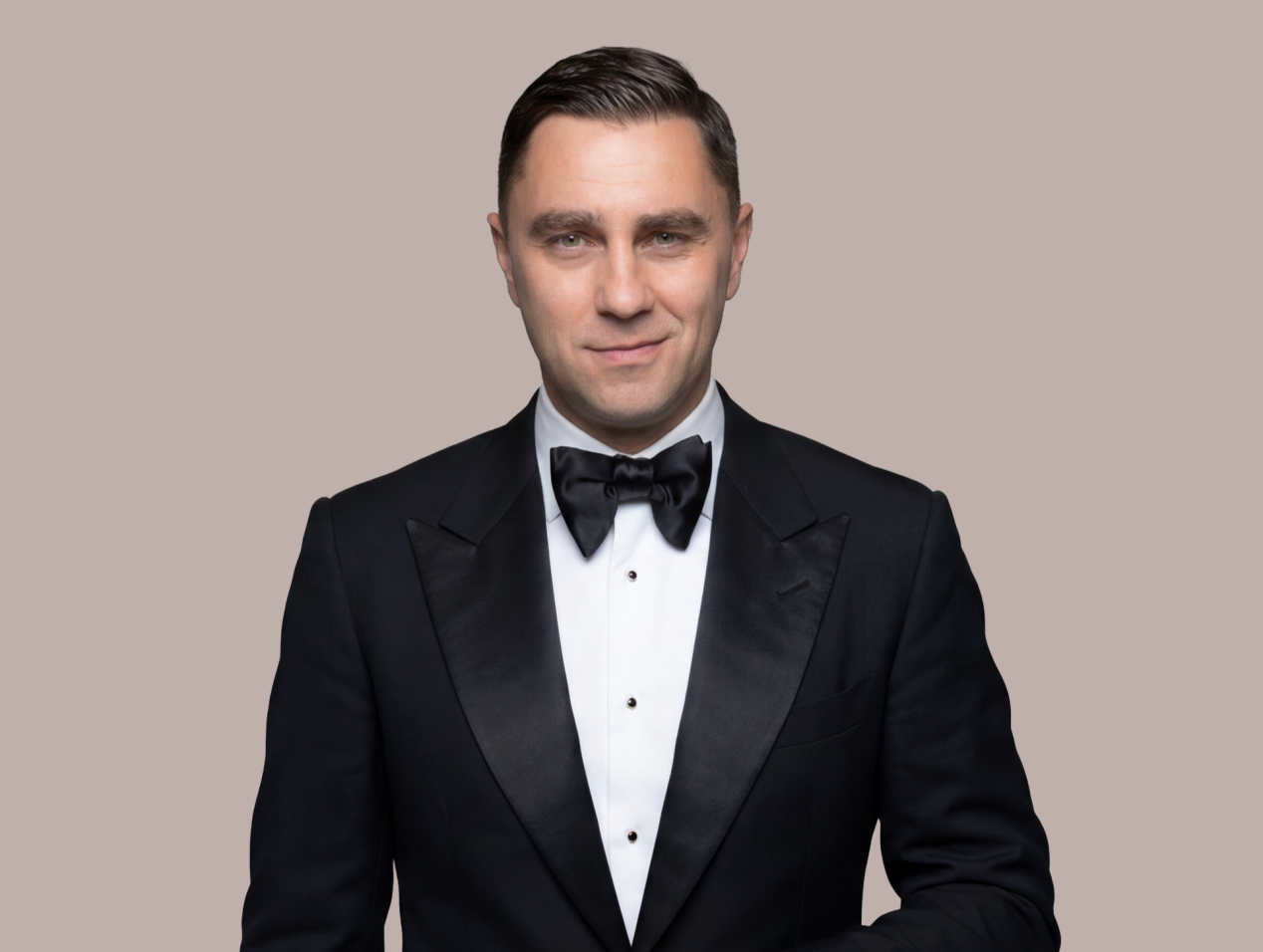 Олег Савельев