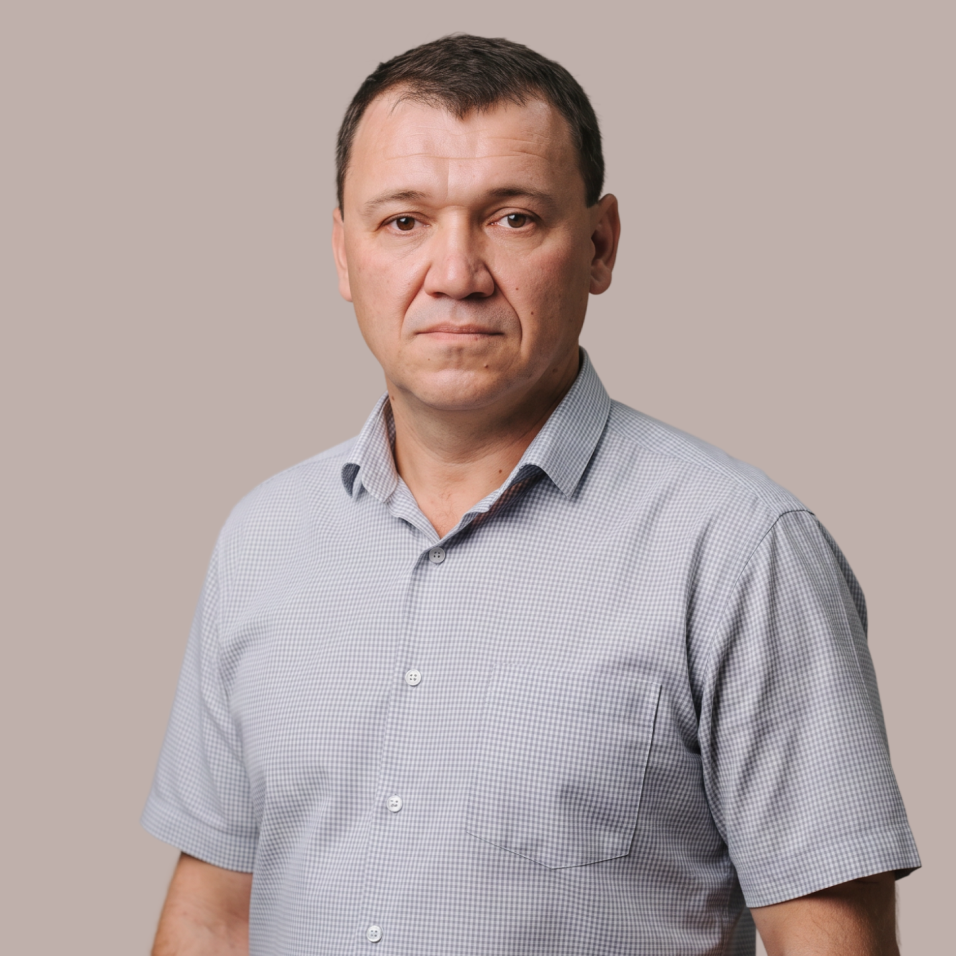 Максим Насекин
