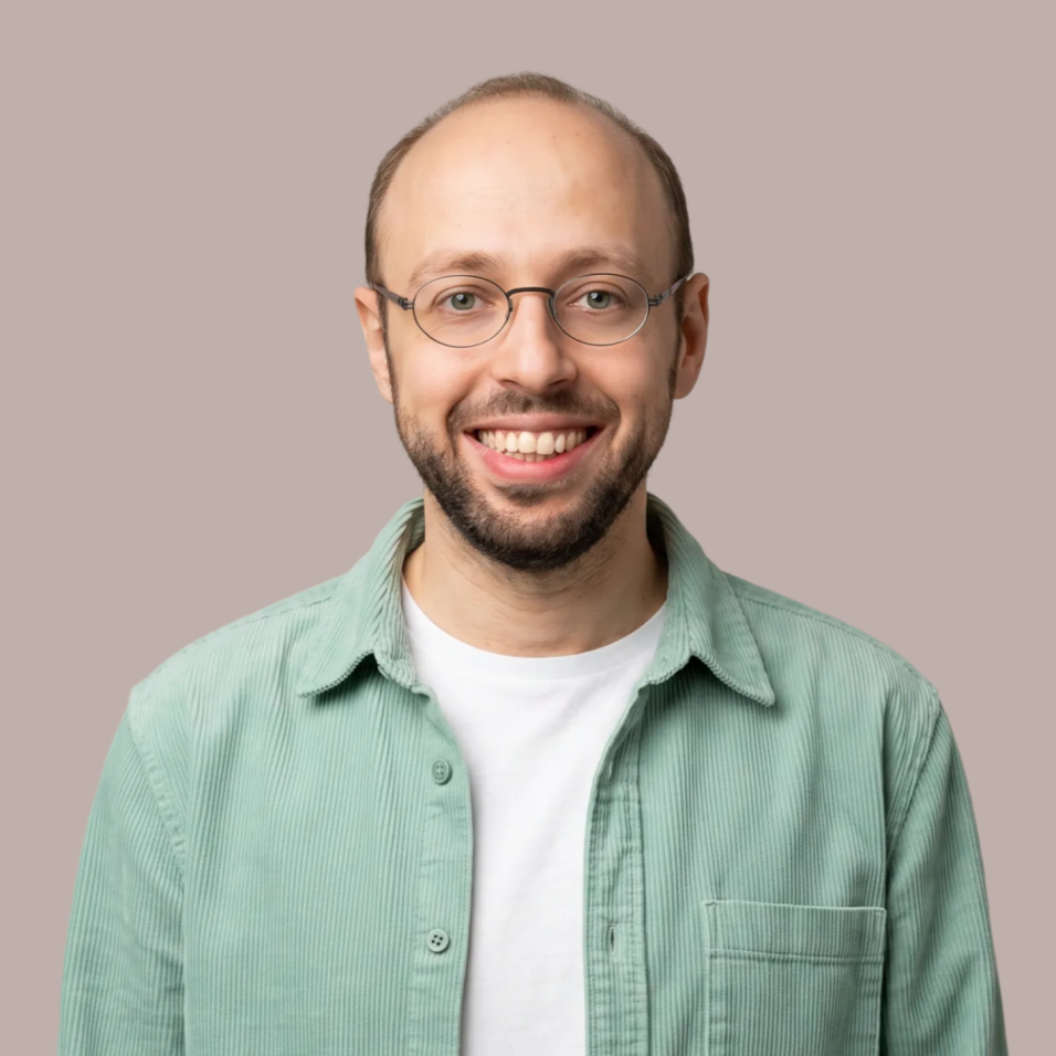Анатолий Добин