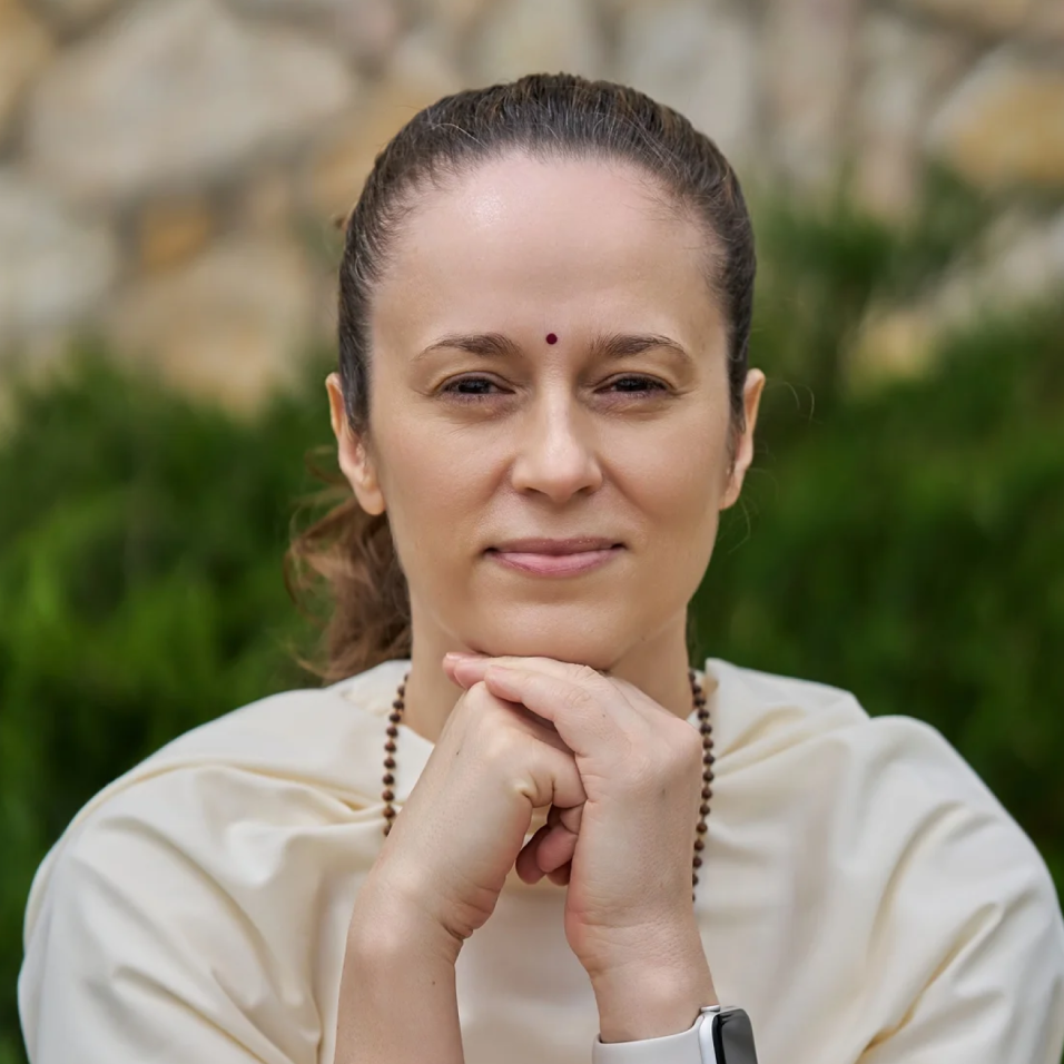 Ирина Дварак