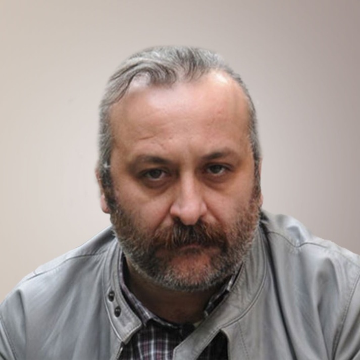Онур Унлю
