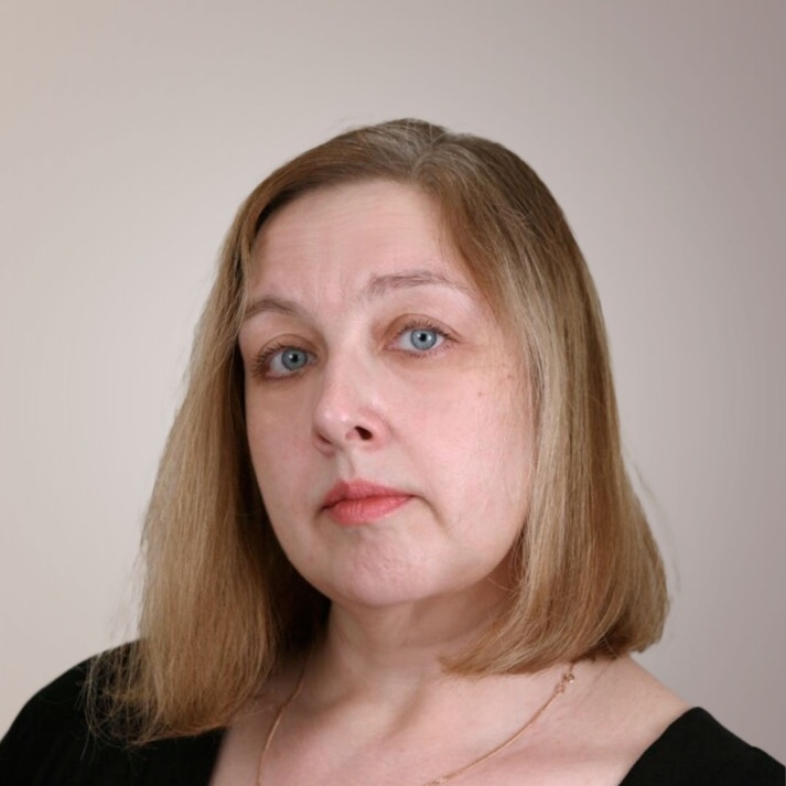 Елена Бушуева