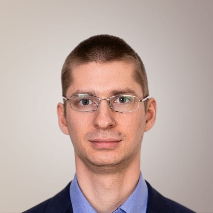 Михаил Попов
