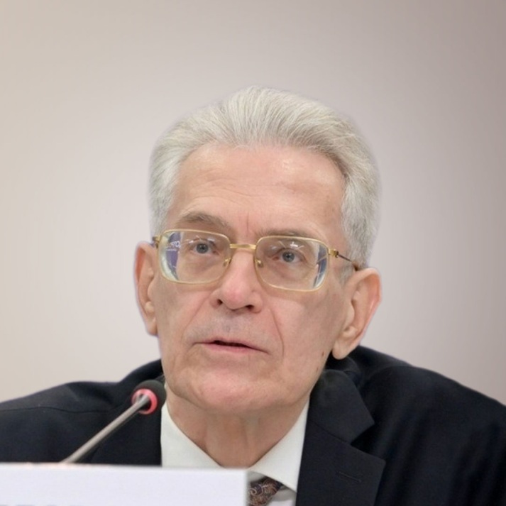 Владимир Белов