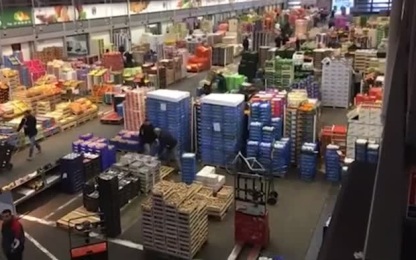 Жара в Британии грозит дефицитом продовольствия и пожарами.