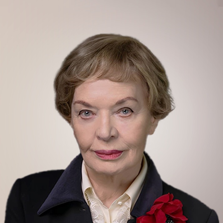 Людмила Чурсина