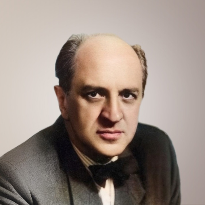 Михаил Астангов
