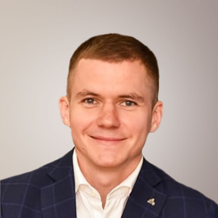 Александр Комиссаров