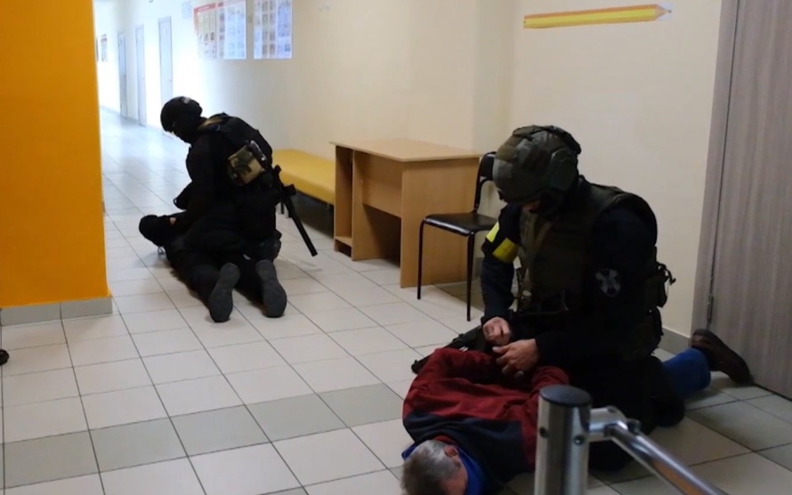 Действия в случае вооружённого нападения отработали в учебных заведениях Марий Эл
