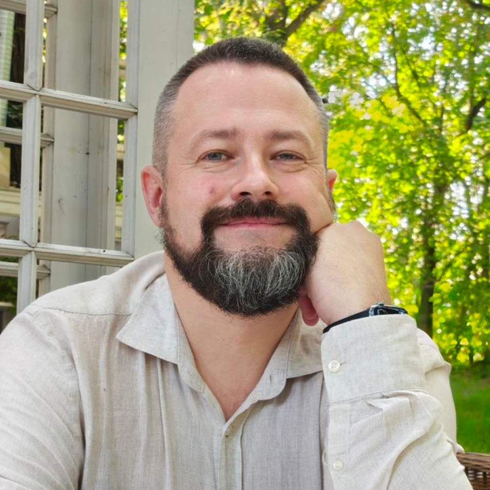 Кирилл Кузнецов