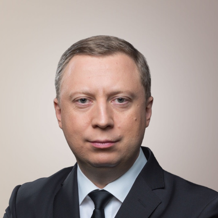 Эдуард Петров