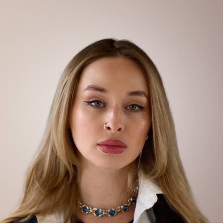 Анна Романовская