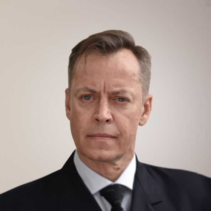 Михаил Елисеев
