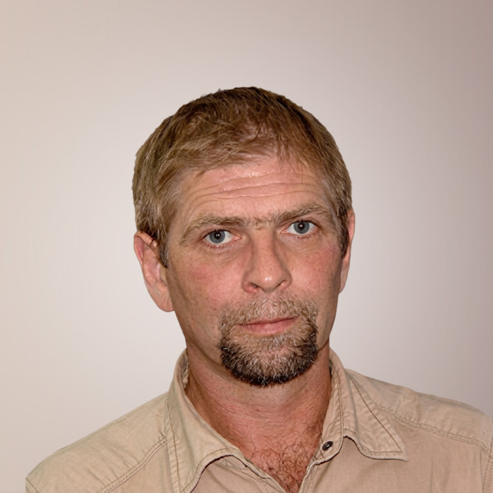 Игорь Честин