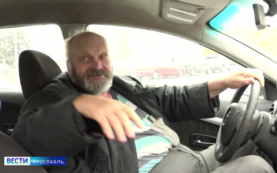 Борьба за метр: автобусы и такси не могут поделить площадь у вокзала «Ярославль-Главный»