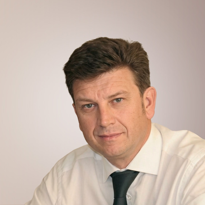 Олег Аполихин