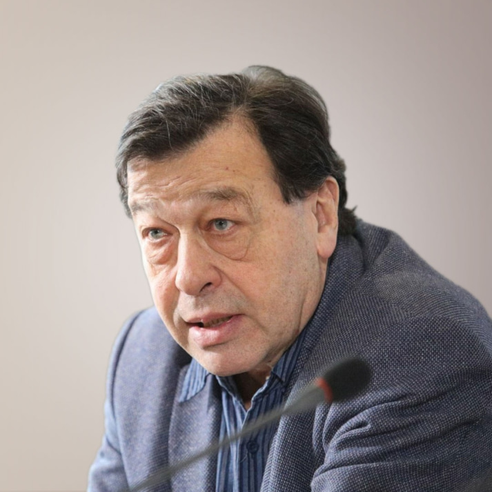 Евгений Гонтмахер
