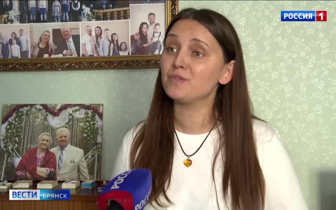Президент Российской Федерации Владимир Путин удостоил брянчанку звания "Мать-героиня"