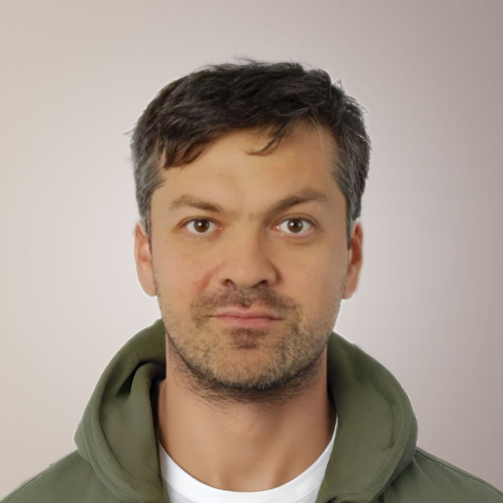 Константин Смирнов