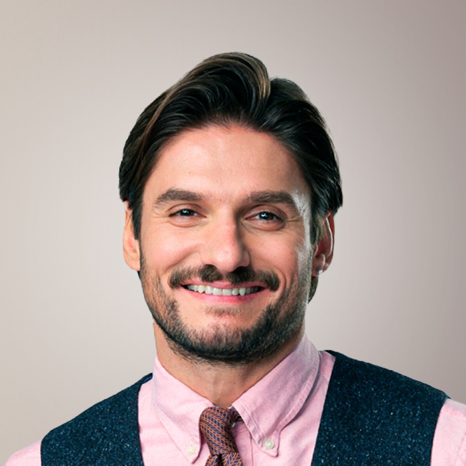 Дмитрий Гухман