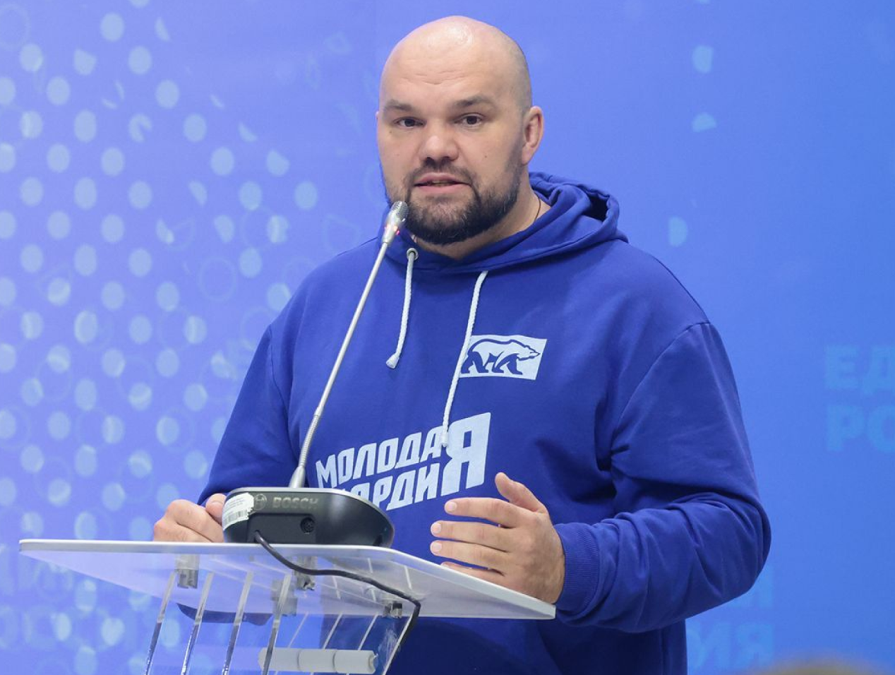 Антон Демидов