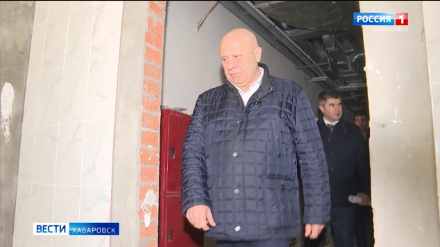 "Этот подрядчик у нас больше работать не будет": мэр Хабаровска проинспектировал стройки города