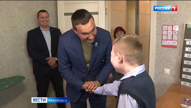 "У нас получается": Максим Иванов поддержал открытие первой в Хабаровске квартиры для детей с ОВЗ