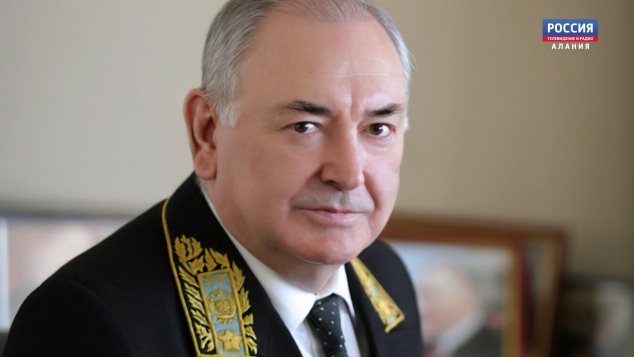 Александр Дзасохов. Меридианы длиною в жизнь