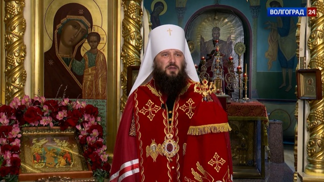 Митрополит Волгоградский и Камышинский Феодор поздравил всех православных жителей региона с Пасхой