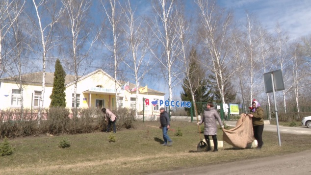 Жители села Шидловка Волоконовского округа вышли на субботник