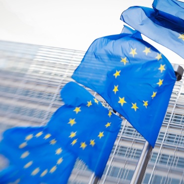 ЕС защитит детей от цифрового "дикого Запада"