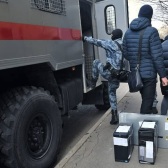 Что привело к обыскам в RC Group - мошенничество или задержка зарплаты?