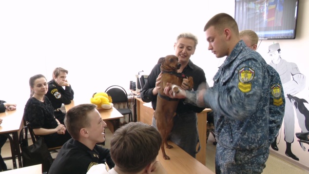 В Белгородском правоохранительном колледже провели профессиональную пробу для школьников
