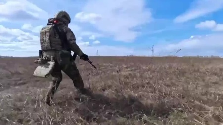 На полигоне Новосибирья: обучение контроля над малым небом и снайперской стрельбы
